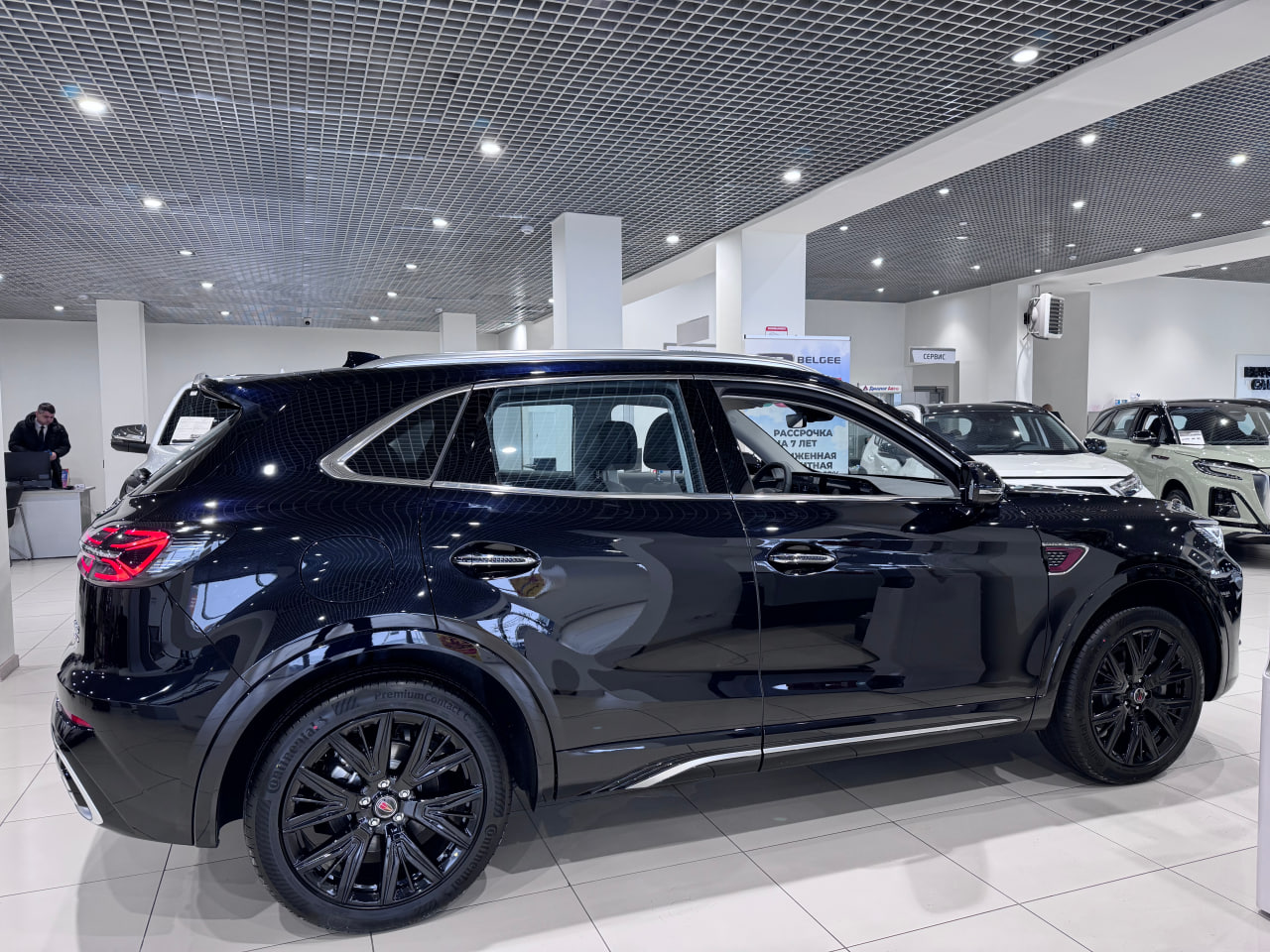 Hongqi HS5 I Рестайлинг, Черный / Dark Night, 3799000 рублей, вид 4