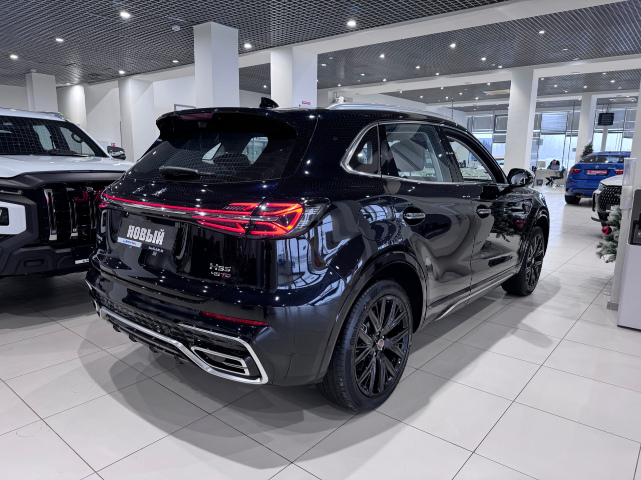 Hongqi HS5 I Рестайлинг, Черный / Dark Night, 3799000 рублей, вид 5