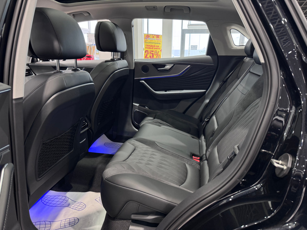 Hongqi HS5 I Рестайлинг, Черный / Dark Night, 3799000 рублей, вид 10