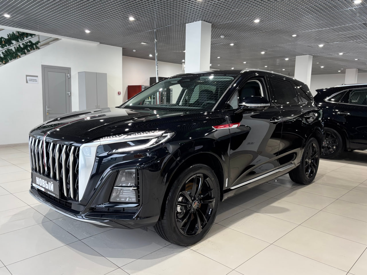Hongqi HS3 I, Черный / Dark Night, 3380000 рублей, вид 2