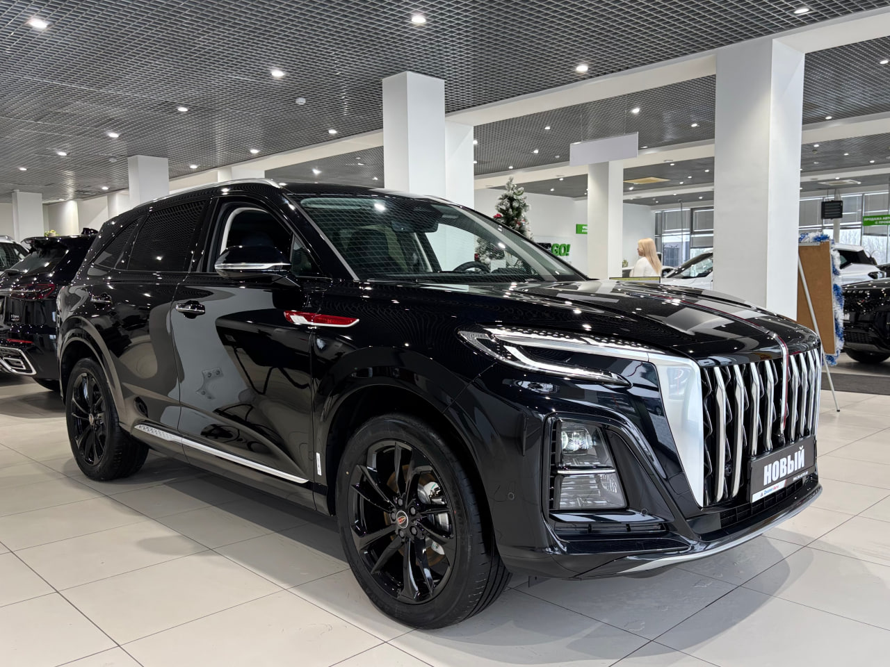Hongqi HS3 I, Черный / Dark Night, 3380000 рублей, вид 4