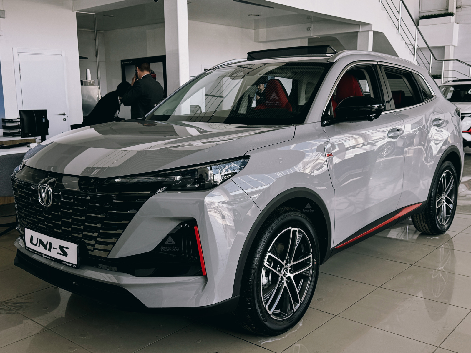 Changan UNI-S I, Звездный серый, 2224930 рублей, вид 2