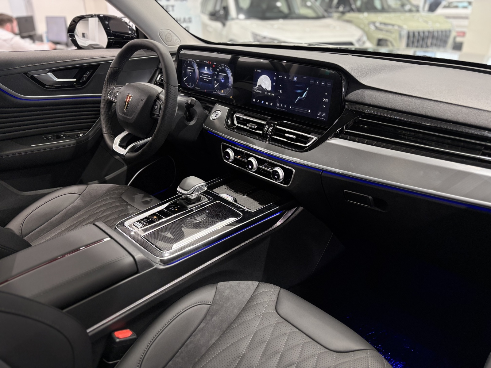 Hongqi HS3 I, Серый с черной крышей / Grey + Black roof, 2940000 рублей, вид 12