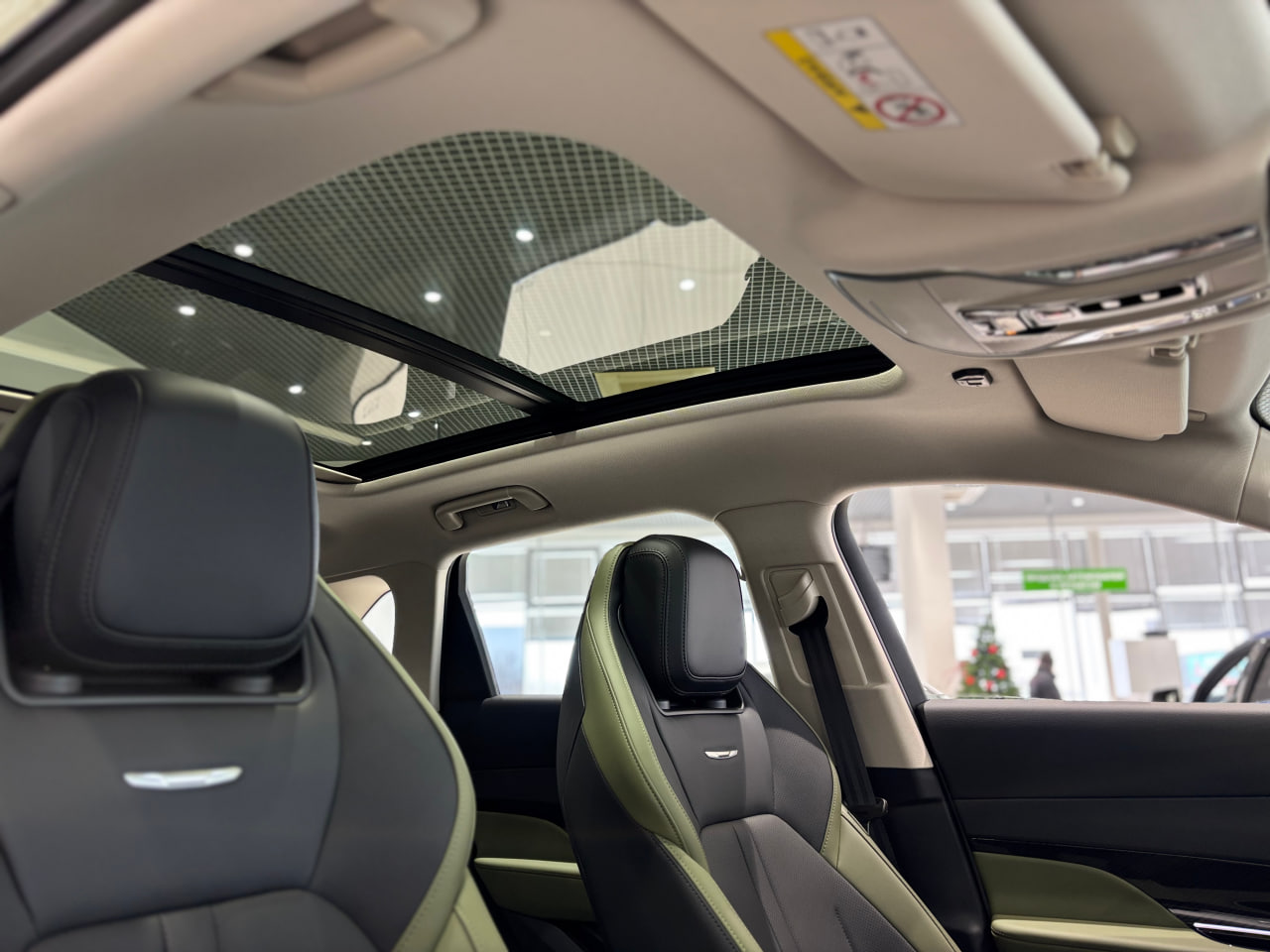 Hongqi HS3 I, Светло-зеленый с черной крышей / Light Green + Black roof, 2940000 рублей, вид 20