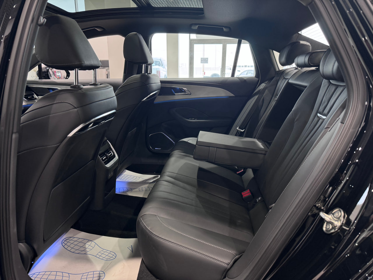 Hongqi H5 II, Черный / Dark Night, 4230000 рублей, вид 10