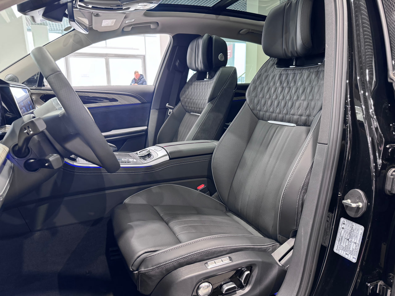 Hongqi H9 I, Черный / Dark Night, 5280000 рублей, вид 10