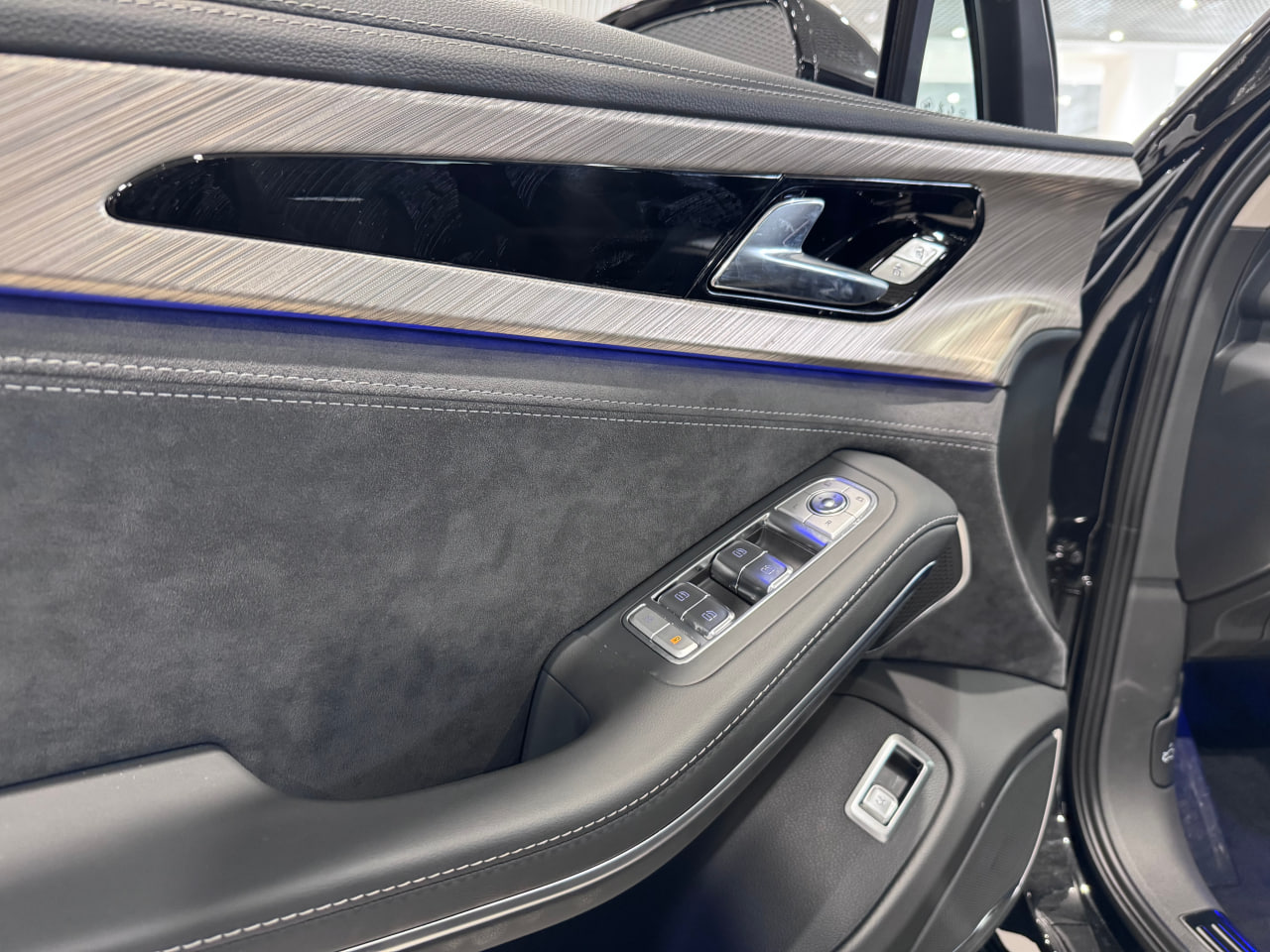 Hongqi H9 I, Черный / Dark Night, 5280000 рублей, вид 12
