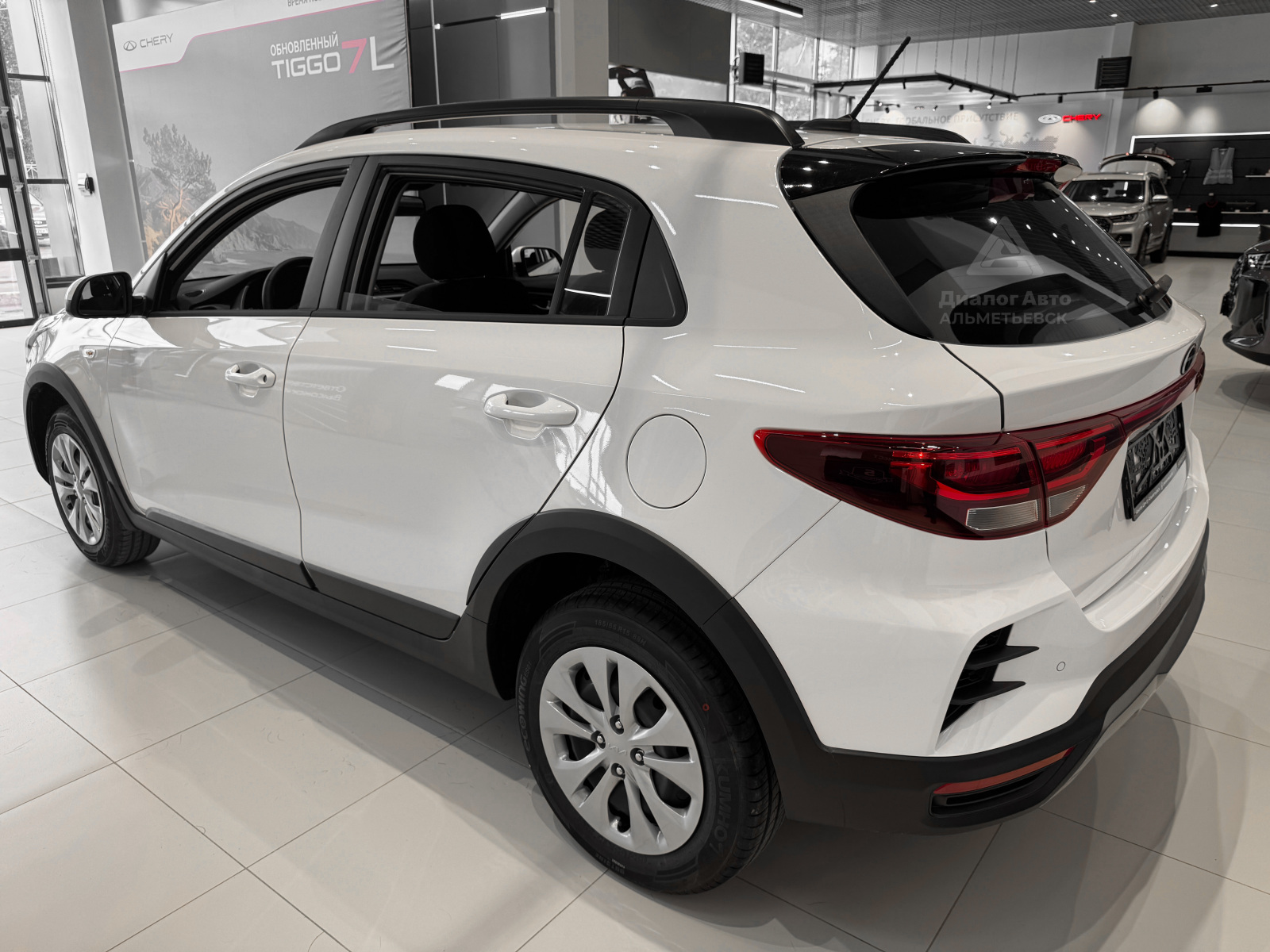Solaris KRX I, Atlas White, 2435000 рублей, вид 3