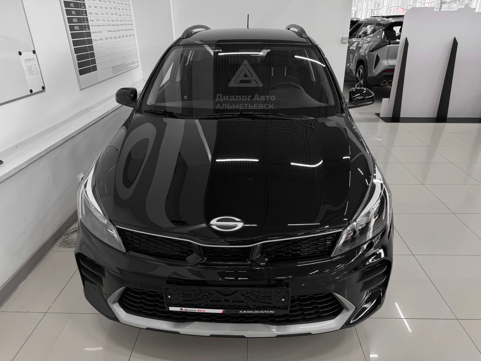 Solaris KRX I, Phantom Black, 2190000 рублей, вид 5