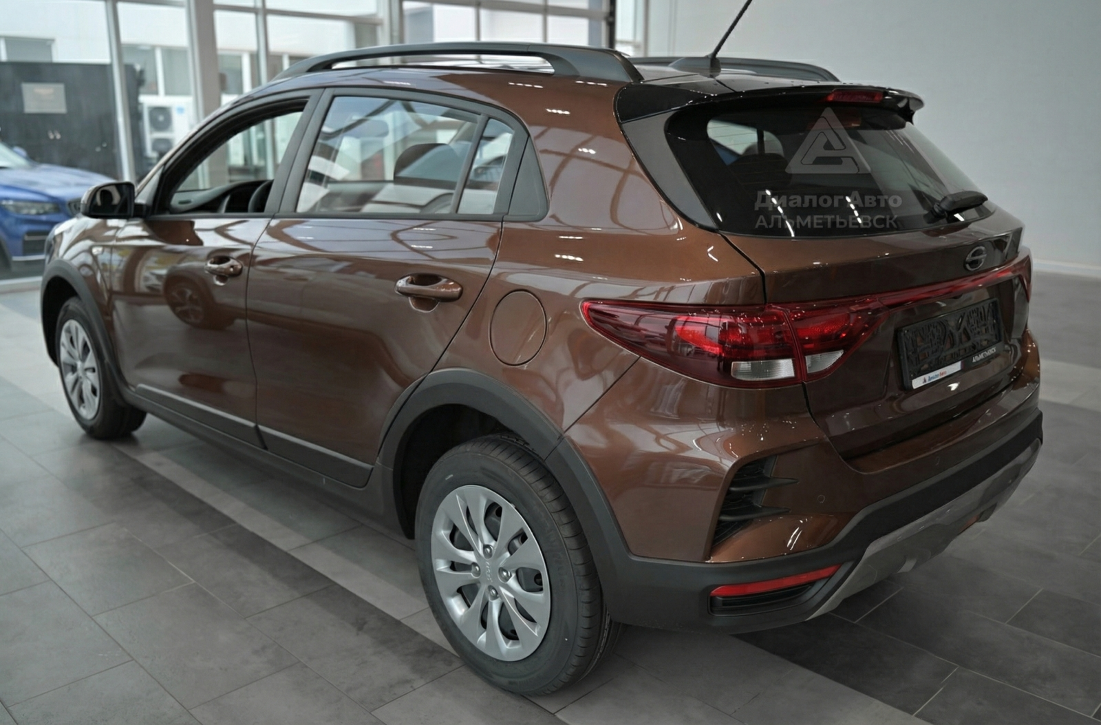 Solaris KRX I, Cognac Brown, 2190000 рублей, вид 3