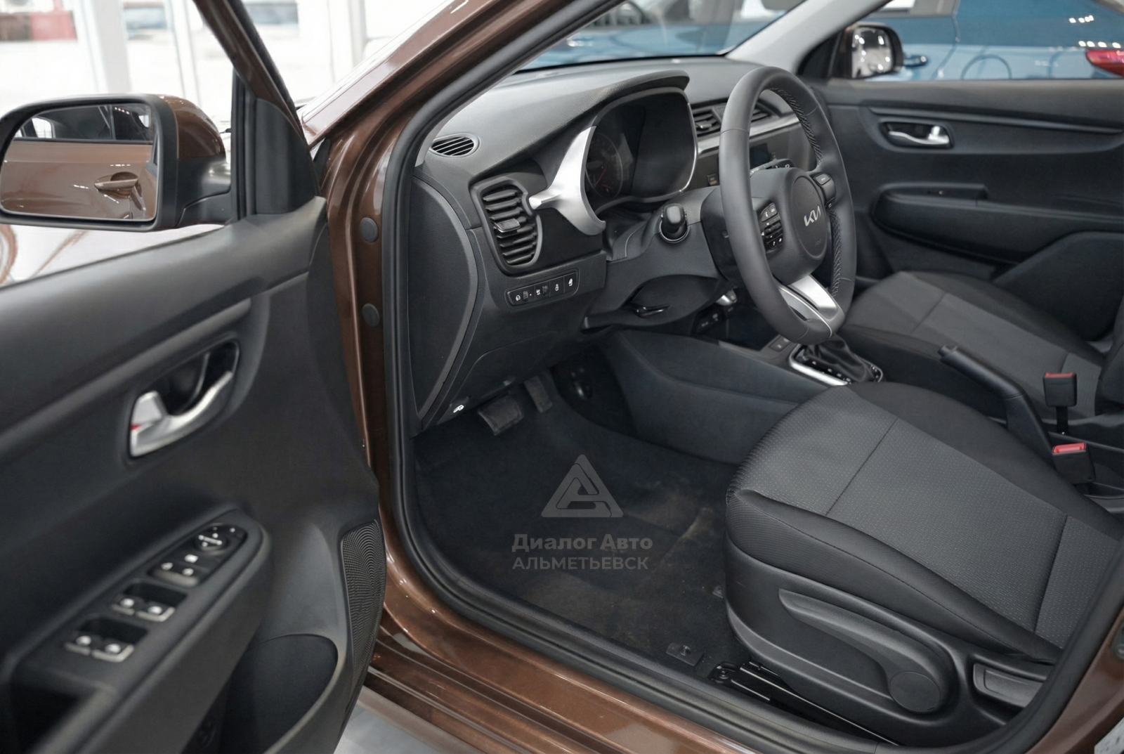 Solaris KRX I, Cognac Brown, 2190000 рублей, вид 9