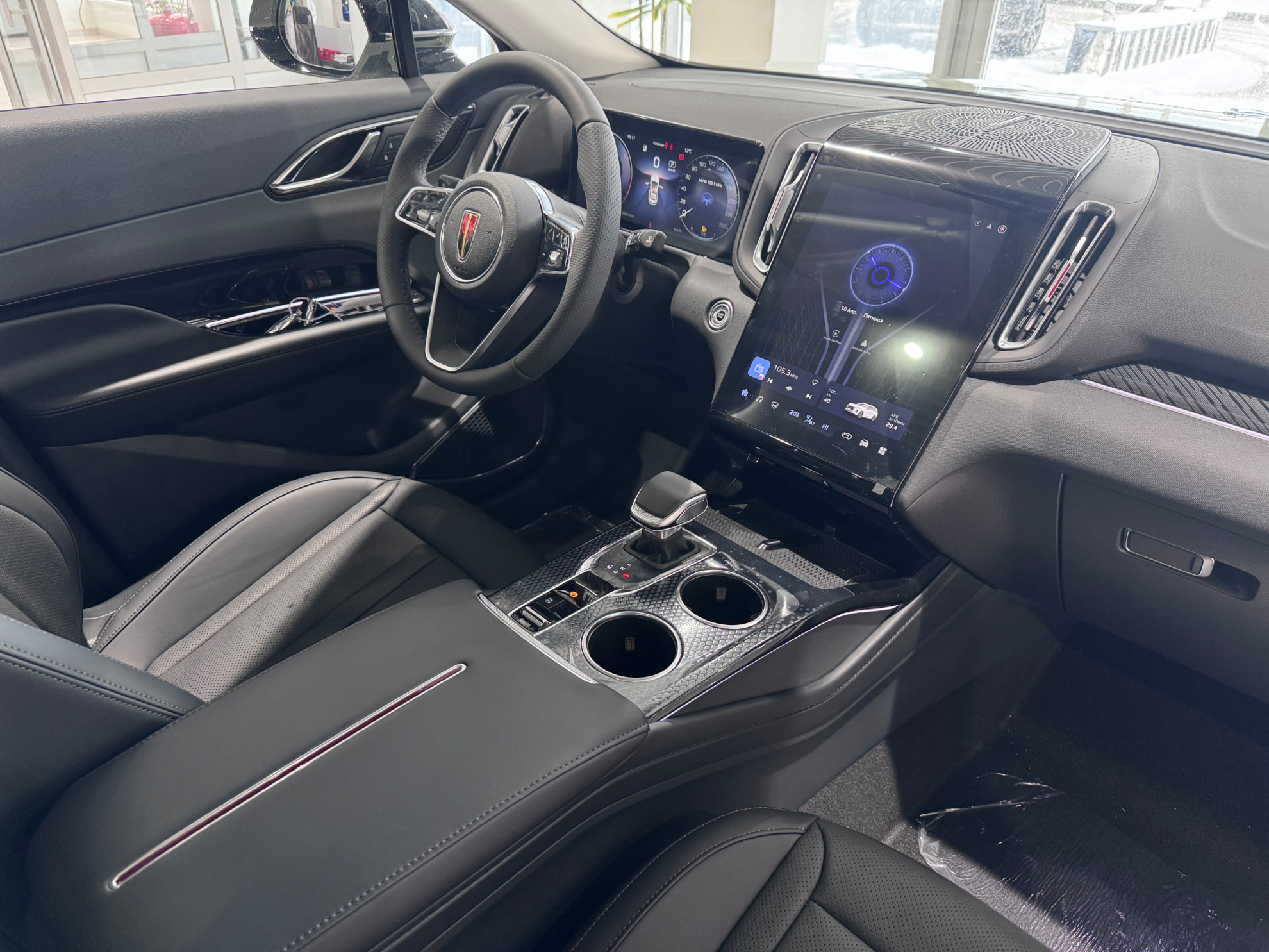Hongqi HS3 I, Светло-зеленый с черной крышей / Light Green + Black roof, 3380000 рублей, вид 15