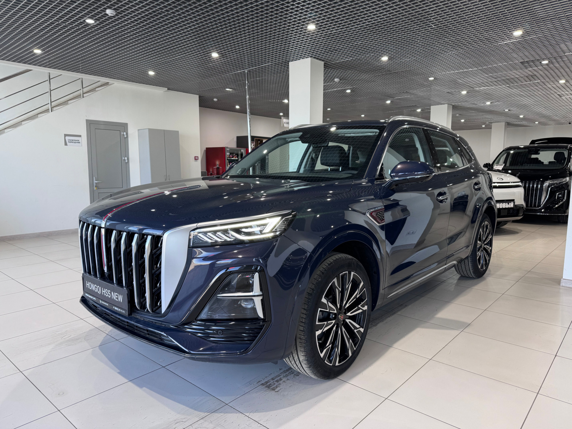 Hongqi HS5 I Рестайлинг, Золотой / Platinum Gold, 3879000 рублей, вид 2