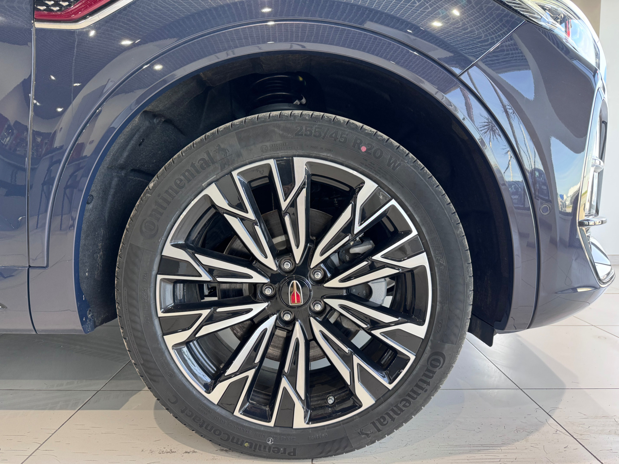 Hongqi HS5 I Рестайлинг, Золотой / Platinum Gold, 3879000 рублей, вид 21