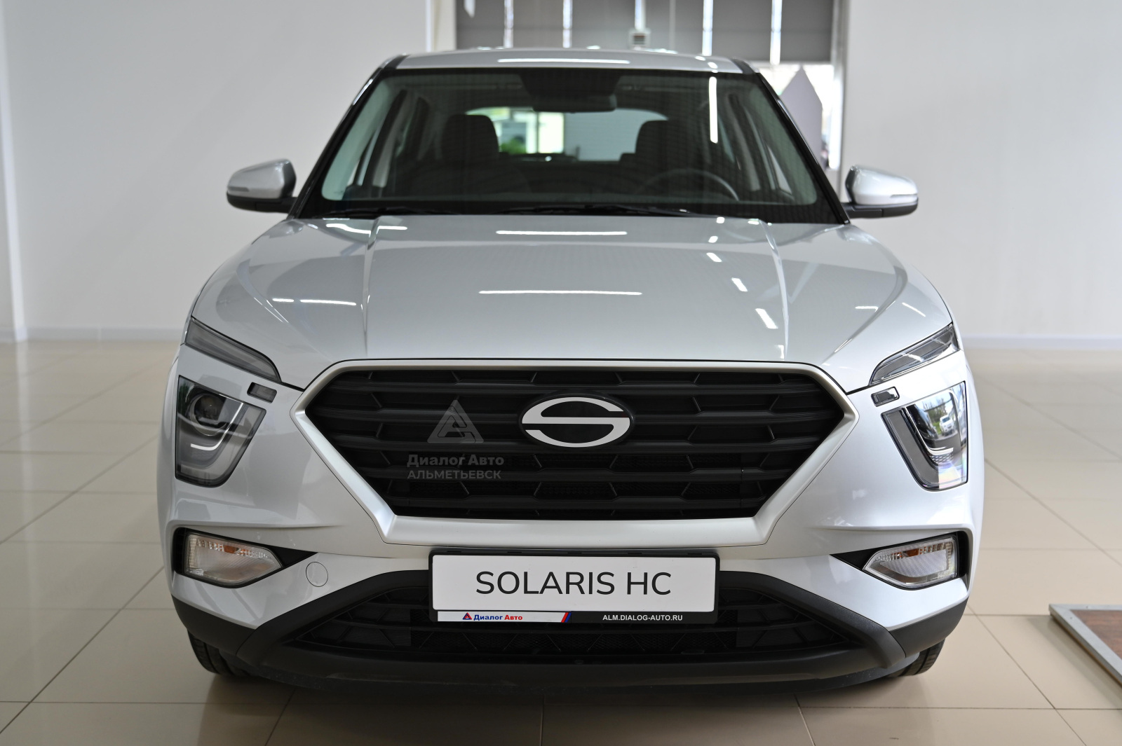 Solaris HC I, Sleek Silver, 2535000 рублей, вид 7