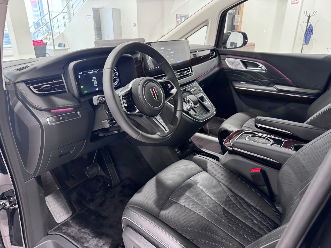 Hongqi HQ9 I, Черный / Dark Night, 6950000 рублей, вид 17