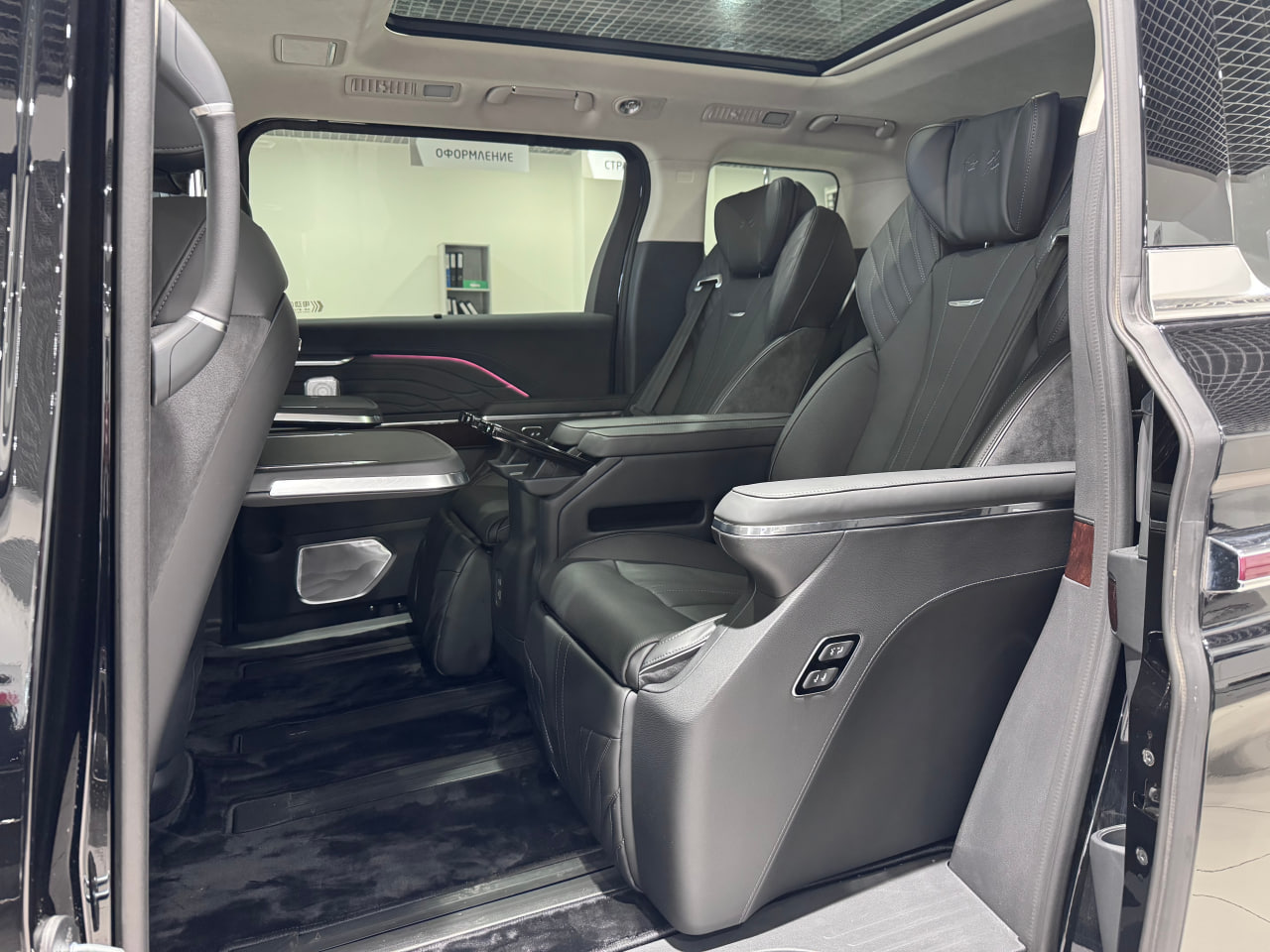 Hongqi HQ9 I, Черный / Dark Night, 6950000 рублей, вид 16