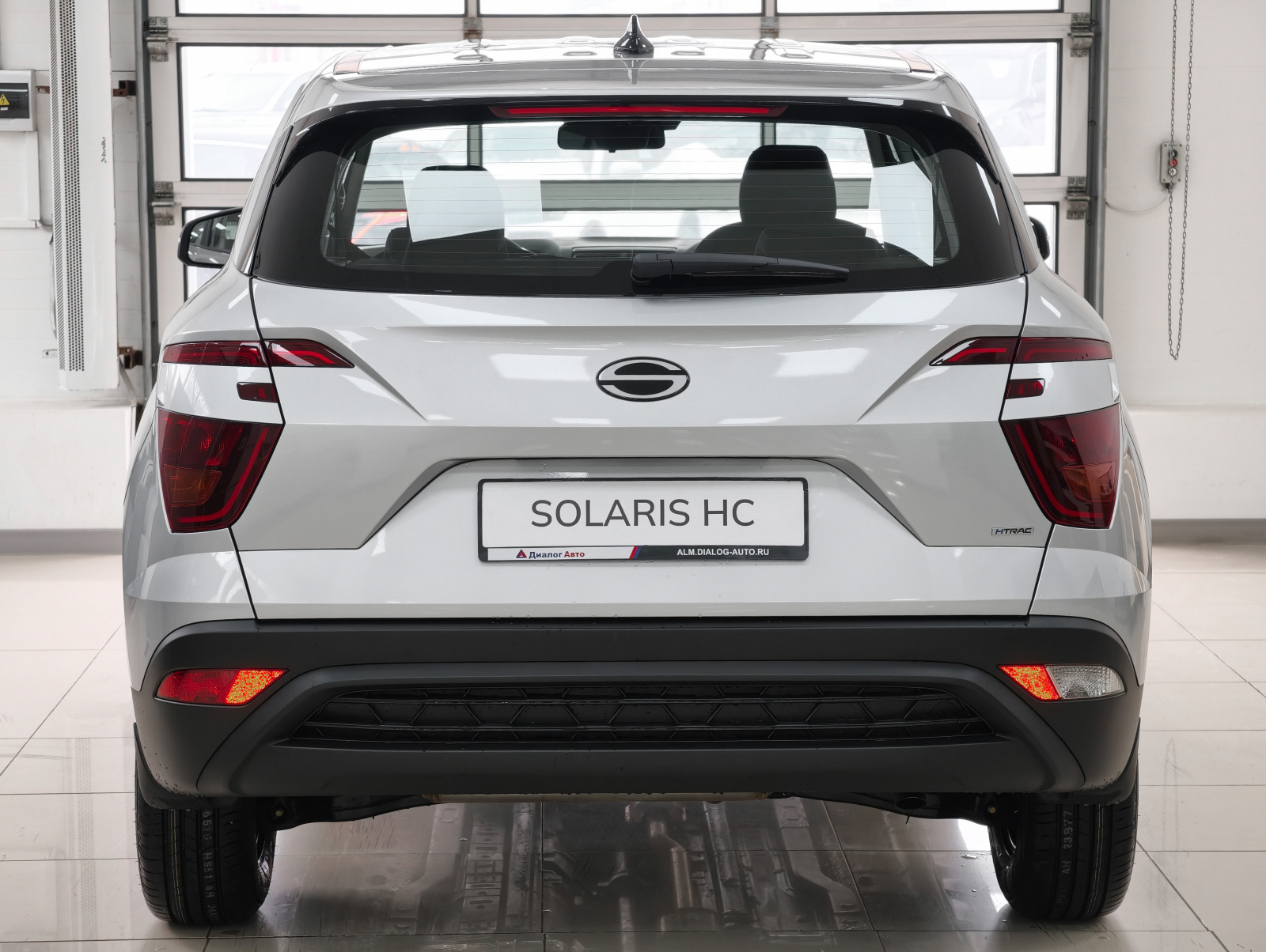 Solaris HC I, Sleek Silver, 2570000 рублей, вид 4