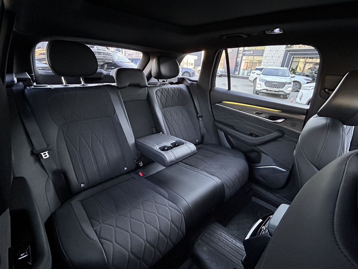 Geely Monjaro I, Basalt Grey / Серый металлик, 4059000 рублей, вид 19