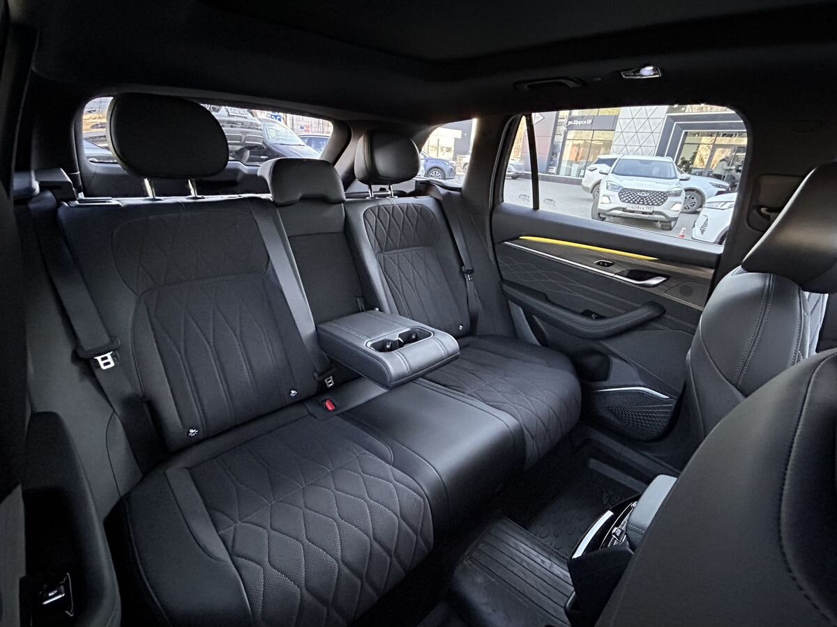 Geely Monjaro I, Aurora Silver / Серебристый металлик, 4059000 рублей, вид 16