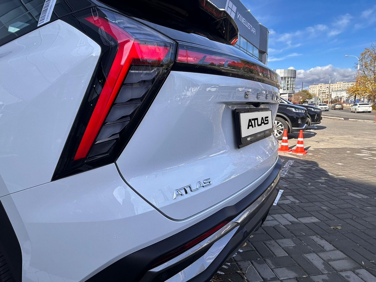 Geely Atlas II, Moonlight White / Белый, 2799190 рублей, вид 10