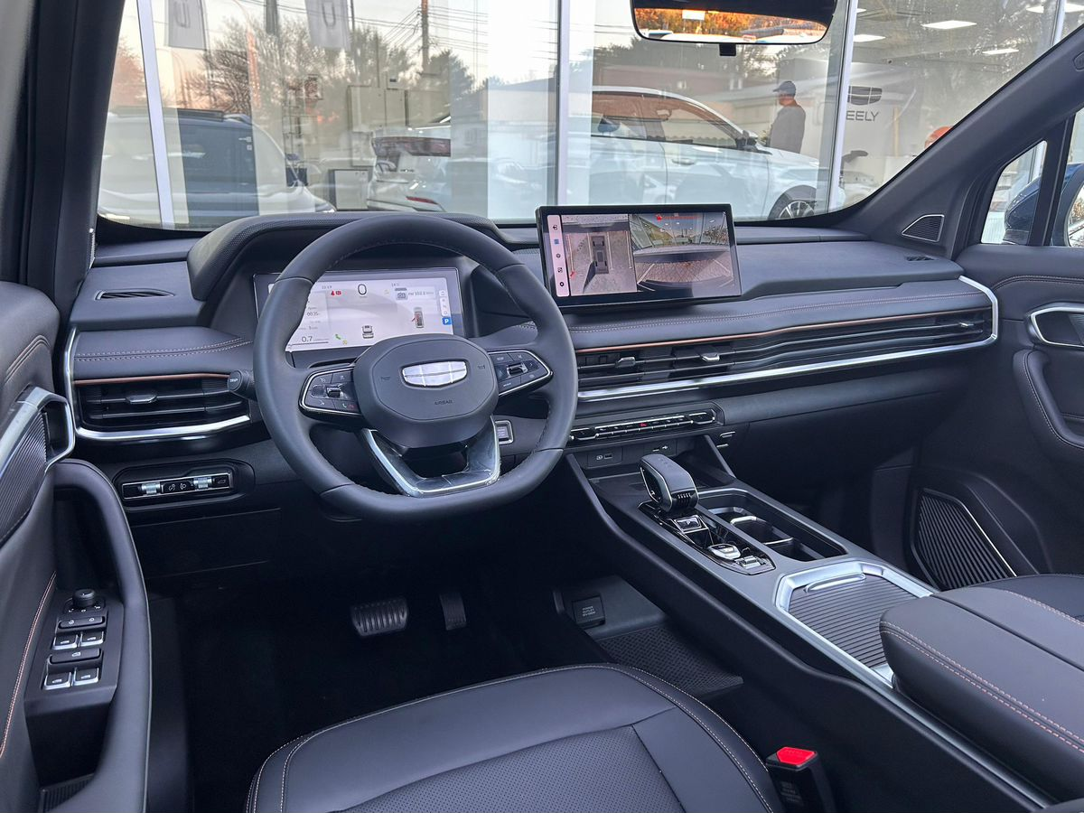 Geely Okavango I Рестайлинг, Basalt Grey / Серый металлик, 3249000 рублей, вид 10