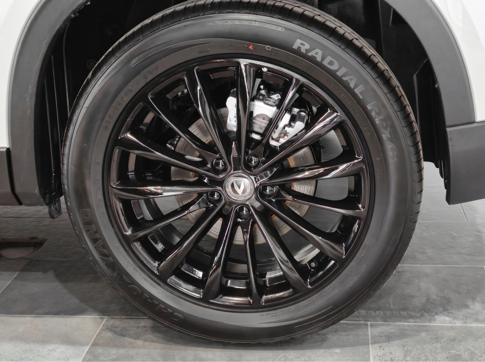 Changan CS75 Pro I, Перламутровый белый, 2515000 рублей, вид 15