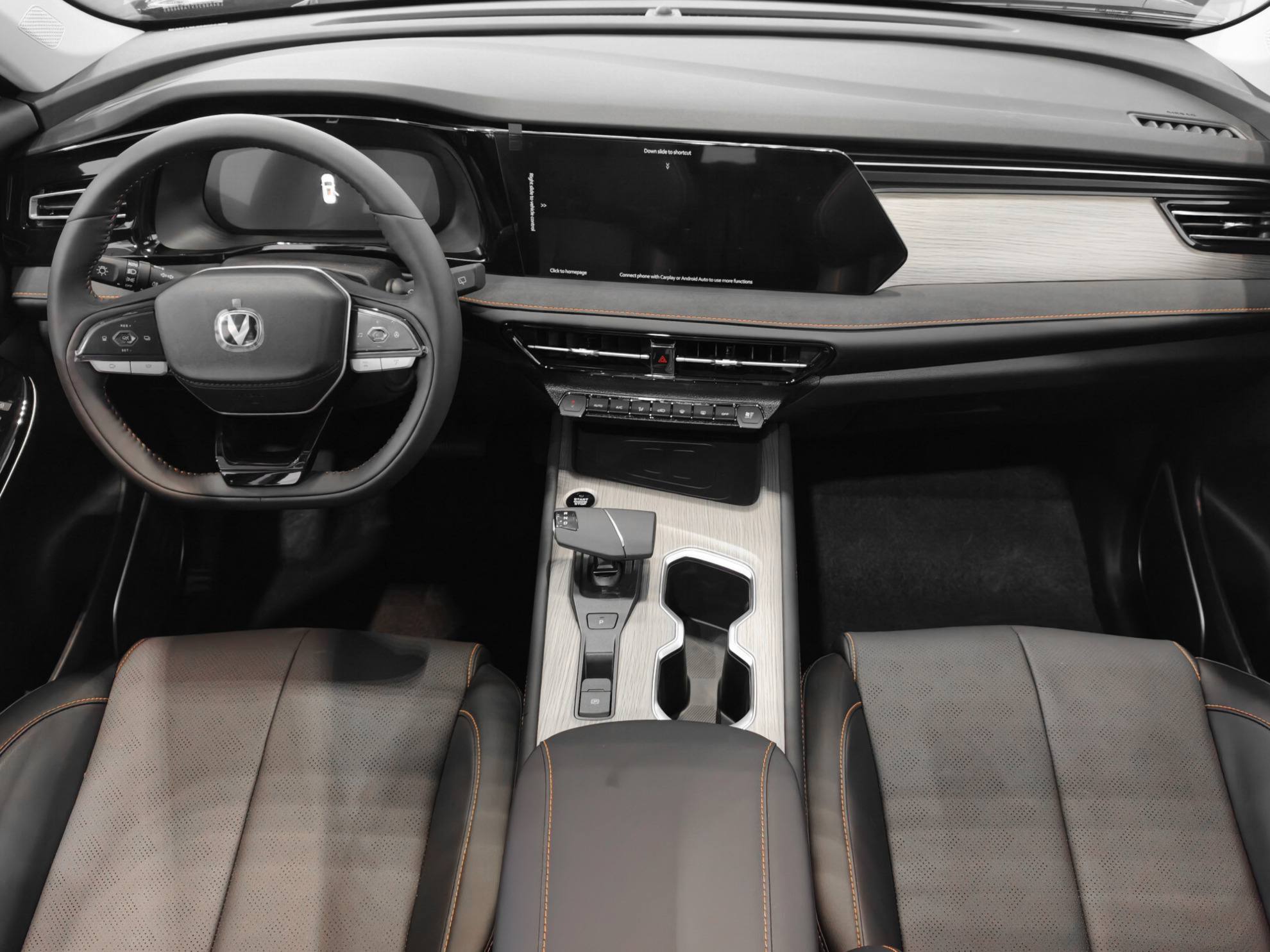 Changan CS75 Pro I, Перламутровый белый, 2515000 рублей, вид 10