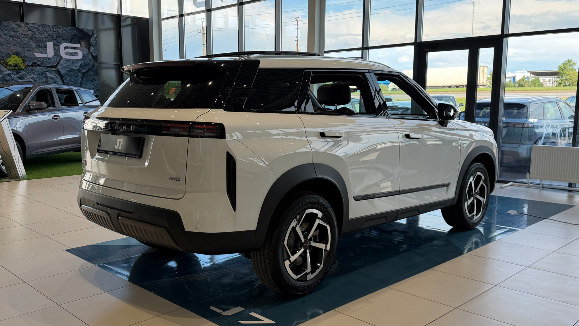 Jeland J7 I, Белый, 3299000 рублей, вид 5