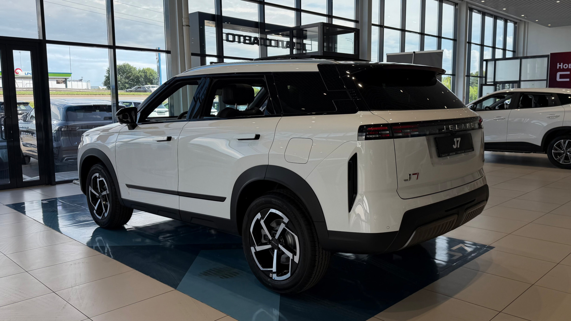 Jeland J7 I, Белый, 3299000 рублей, вид 7