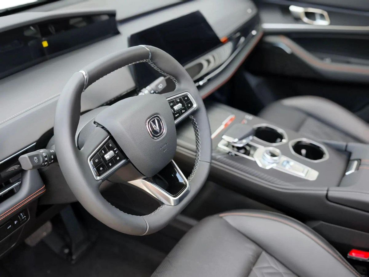 Changan UNI-K I, Перламутровый белый, 3400000 рублей, вид 13