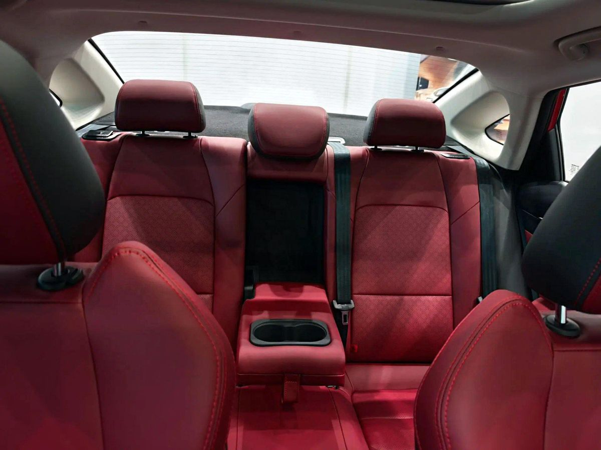 Changan EADO Plus I, Искрящийся красный, 1820000 рублей, вид 3