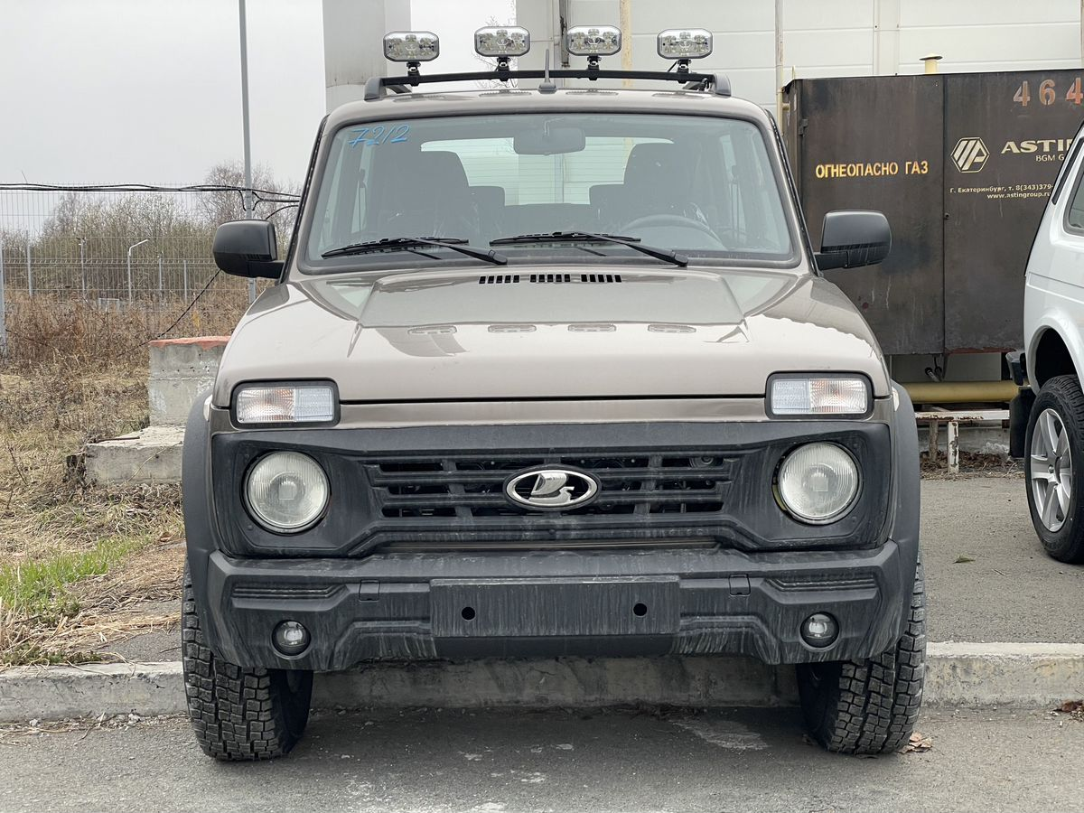 LADA Niva Bronto I, Золотисто-коричневый "Кориандр" металлик, 1184000 рублей, вид 4