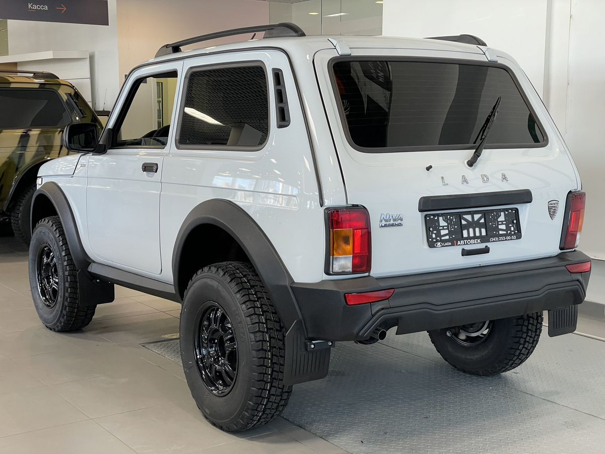 LADA Niva Bronto I, Белый "Ледниковый", 1200000 рублей, вид 9