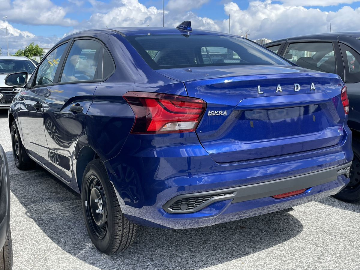 LADA Iskra I, Синий "Капитан" металлик, 1213600 рублей, вид 7