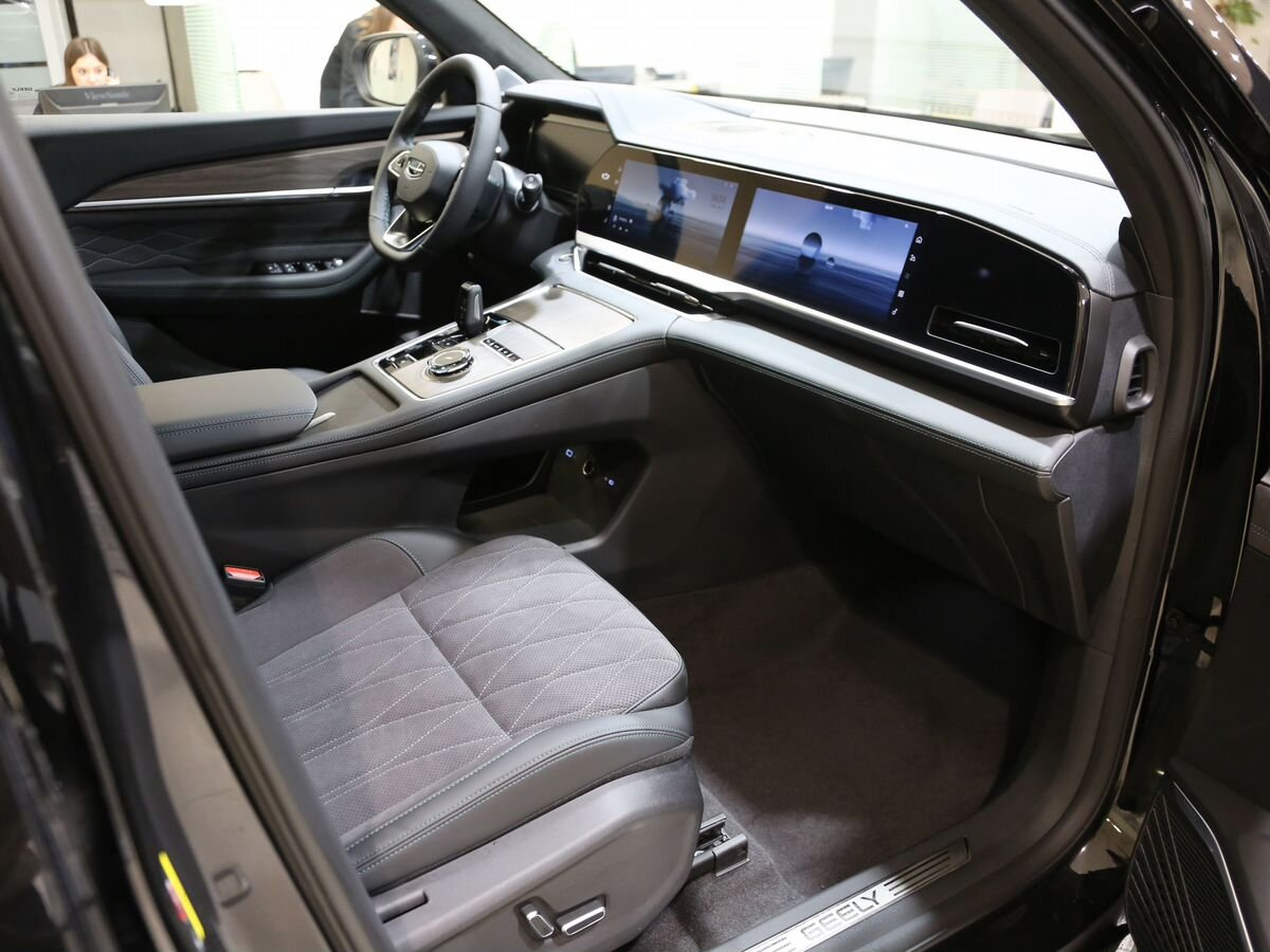 Geely Monjaro I, Mountain Green / Зелёный металлик, 3484990 рублей, вид 9