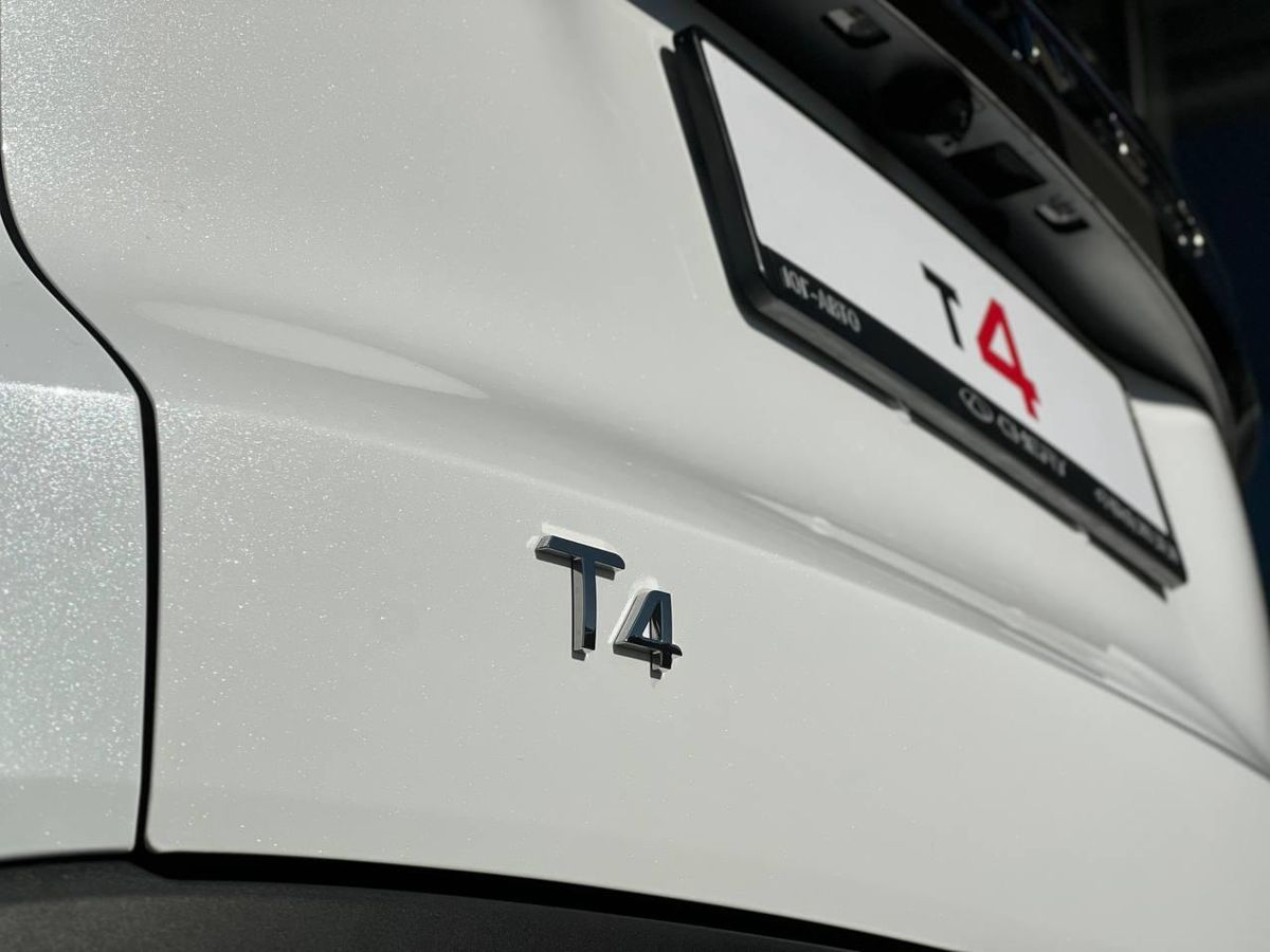 TENET T4 I, Искрящийся белый, 1808999 рублей, вид 2