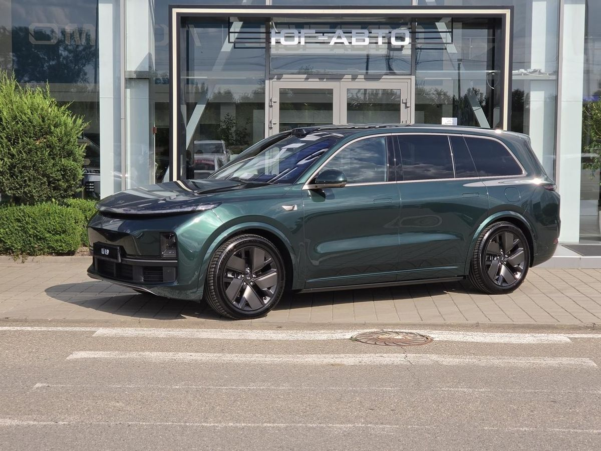 Lixiang L9 I Рестайлинг, Deep Green, 10990000 рублей, вид 2