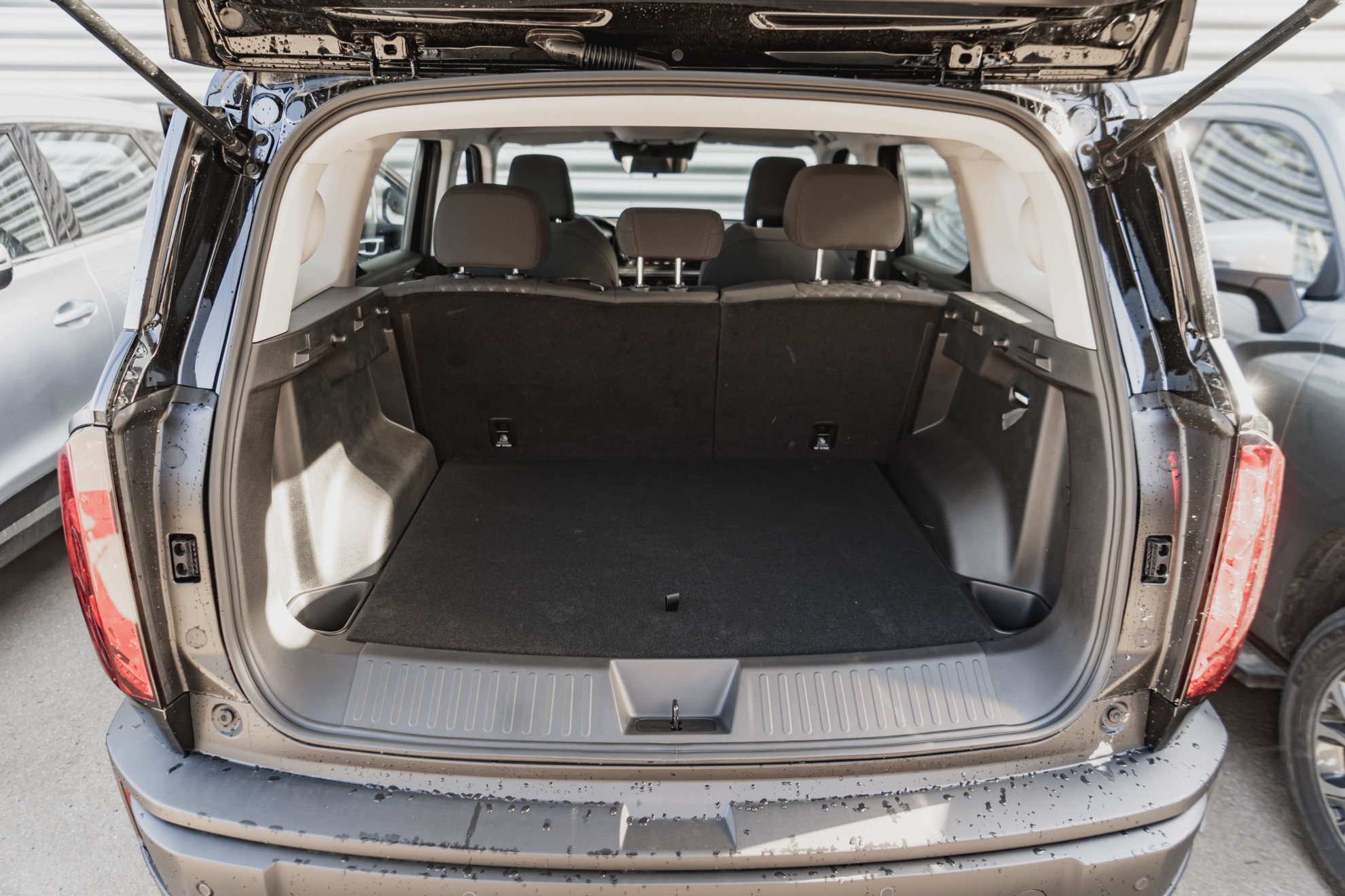 Haval H3 I, Галактический Черный, 2628520 рублей, вид 21