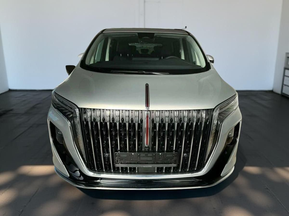 Hongqi HQ9 I, Серый / Quantum Silver Gray, 7350000 рублей, вид 3