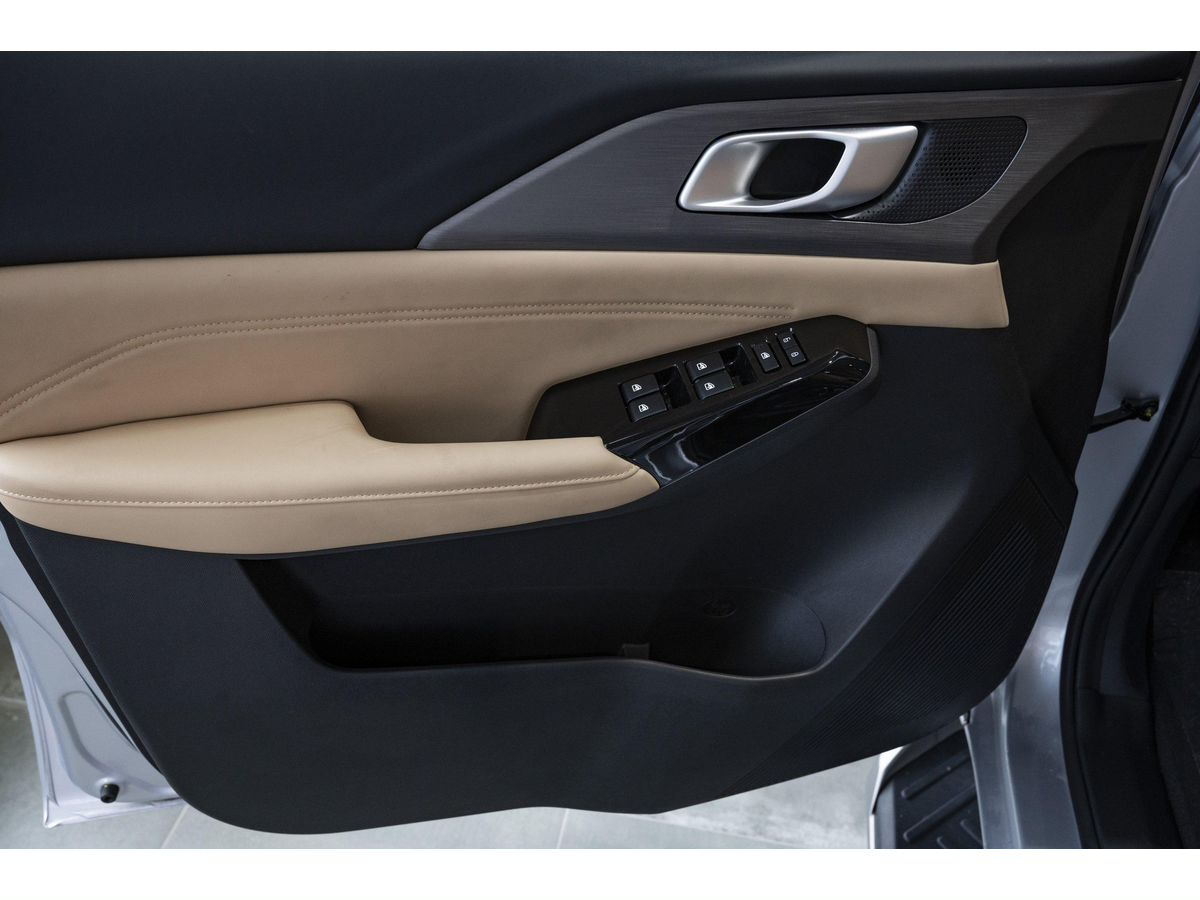 Changan Hunter Plus I, Серебристый серый, 3849900 рублей, вид 6