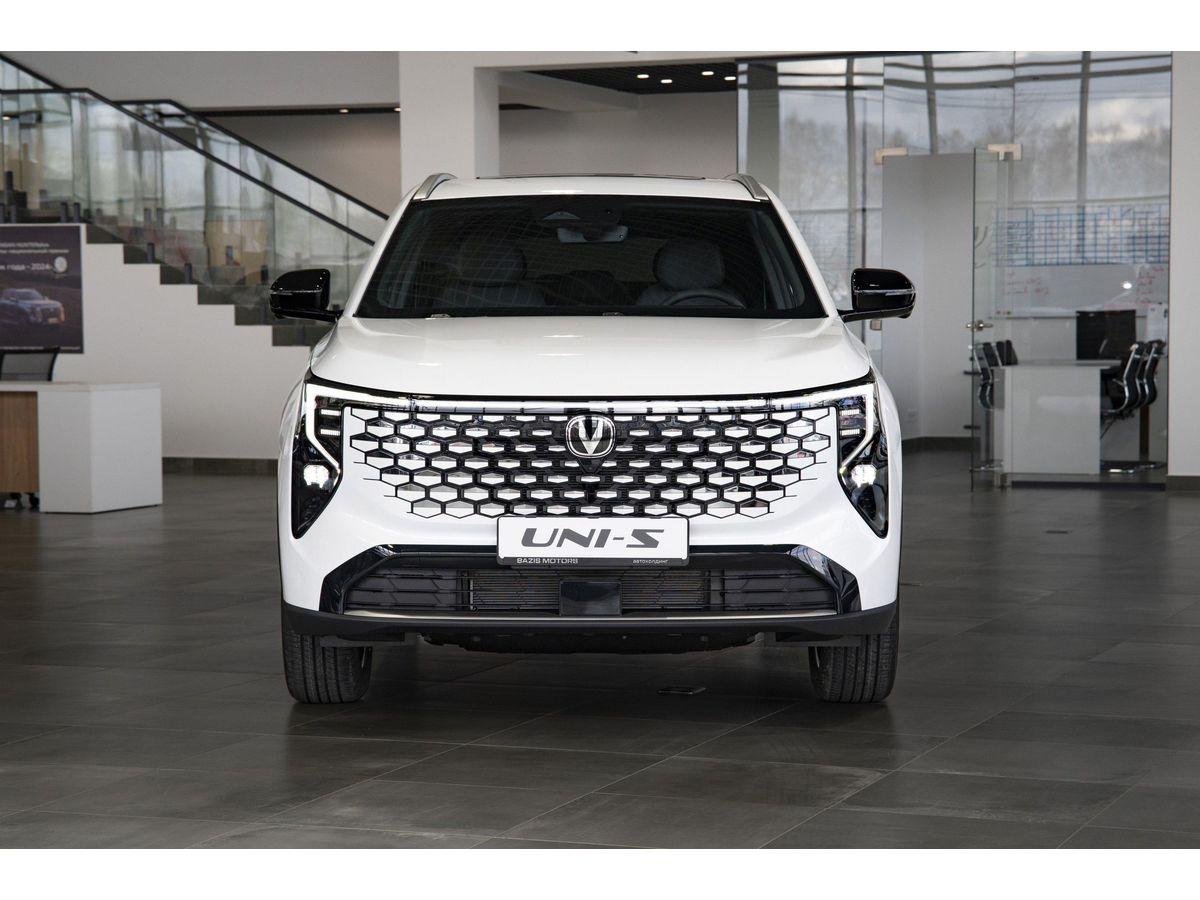 Changan UNI-S I Рестайлинг, Перламутровый белый, 2799900 рублей, вид 3