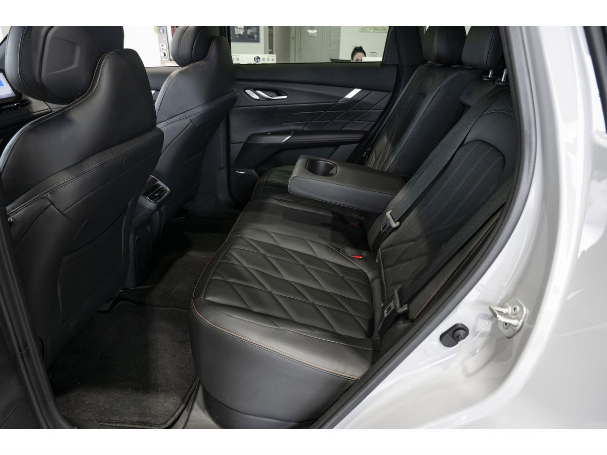 Changan CS75 Plus IV, Горный серый, 3289900 рублей, вид 12