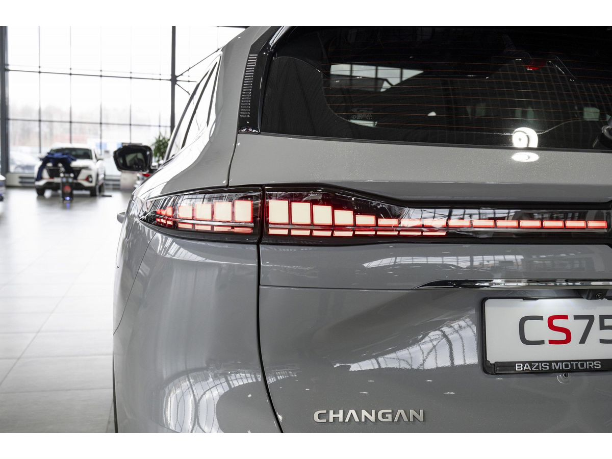 Changan CS75 Plus IV, Горный серый, 3289900 рублей, вид 18