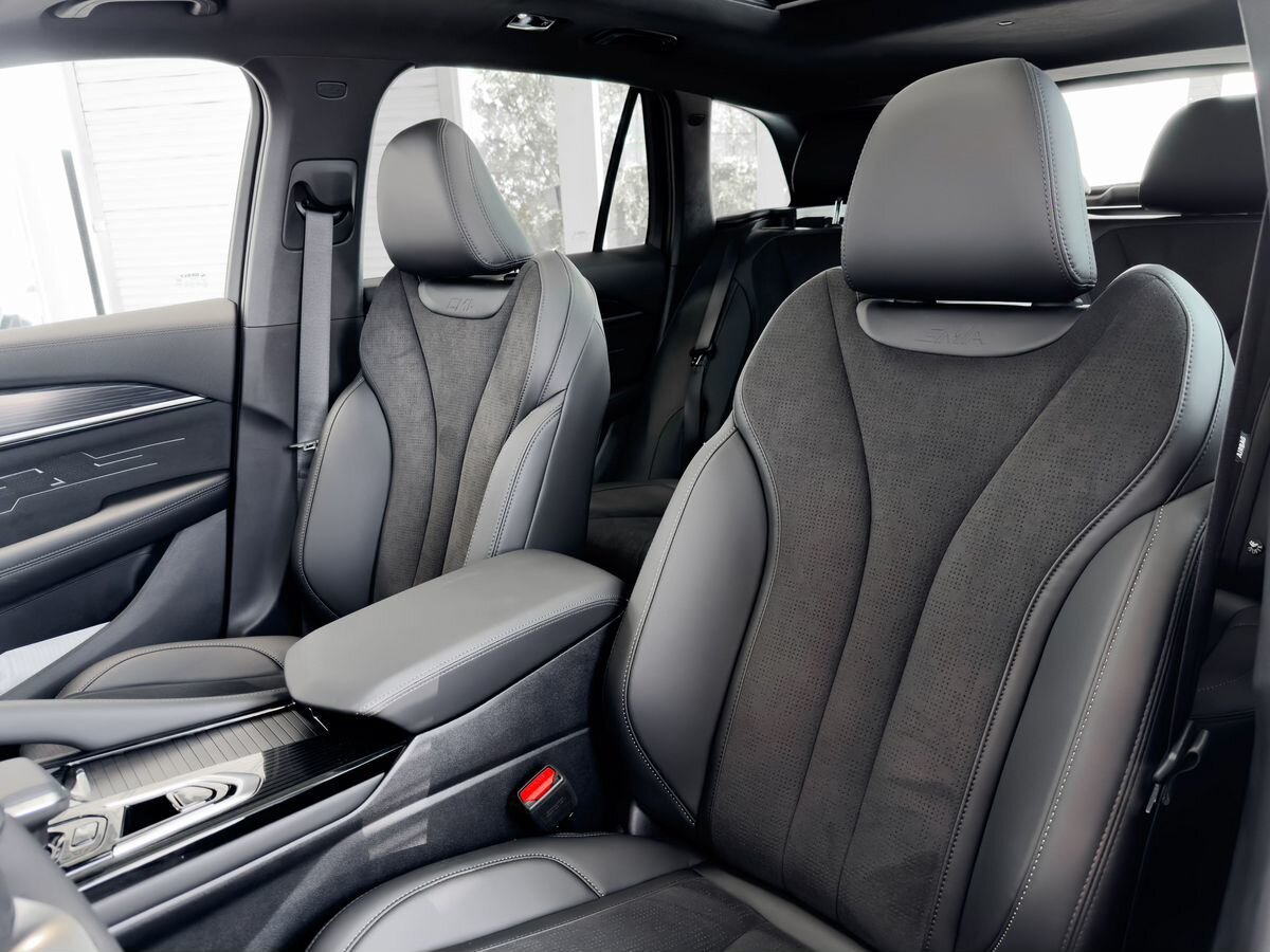 Geely Monjaro I, Basalt Grey / Серый металлик, 4179990 рублей, вид 3