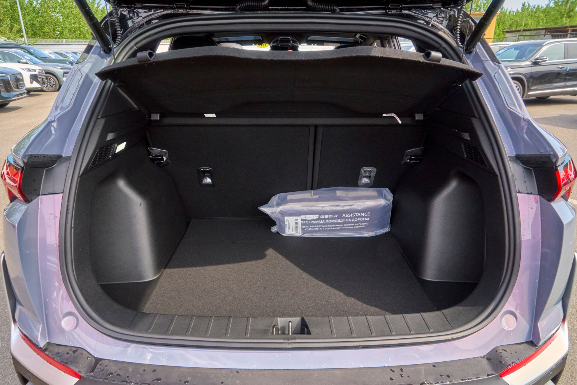 Geely Coolray I Рестайлинг 2, Unicorn Grey / Лиловый перламутр, 2519990 рублей, вид 11