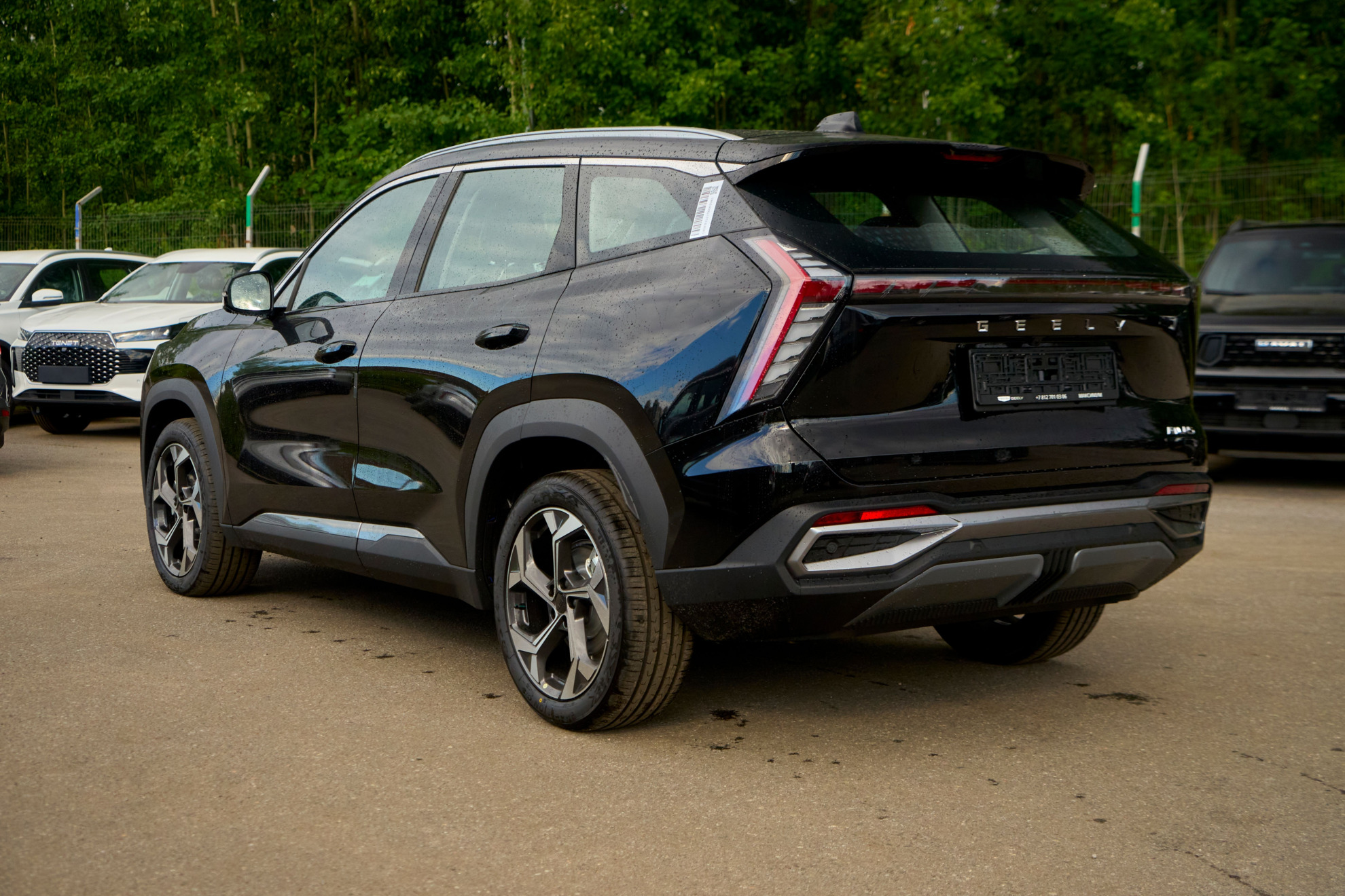 Geely Atlas II, Unbounded Black / Черный металлик, 2658990 рублей, вид 7