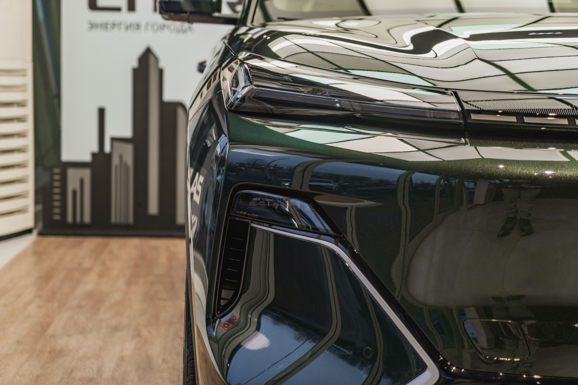 Geely EX5 Гибрид I, Jungle Green / Зеленый металлик, 3319000 рублей, вид 7