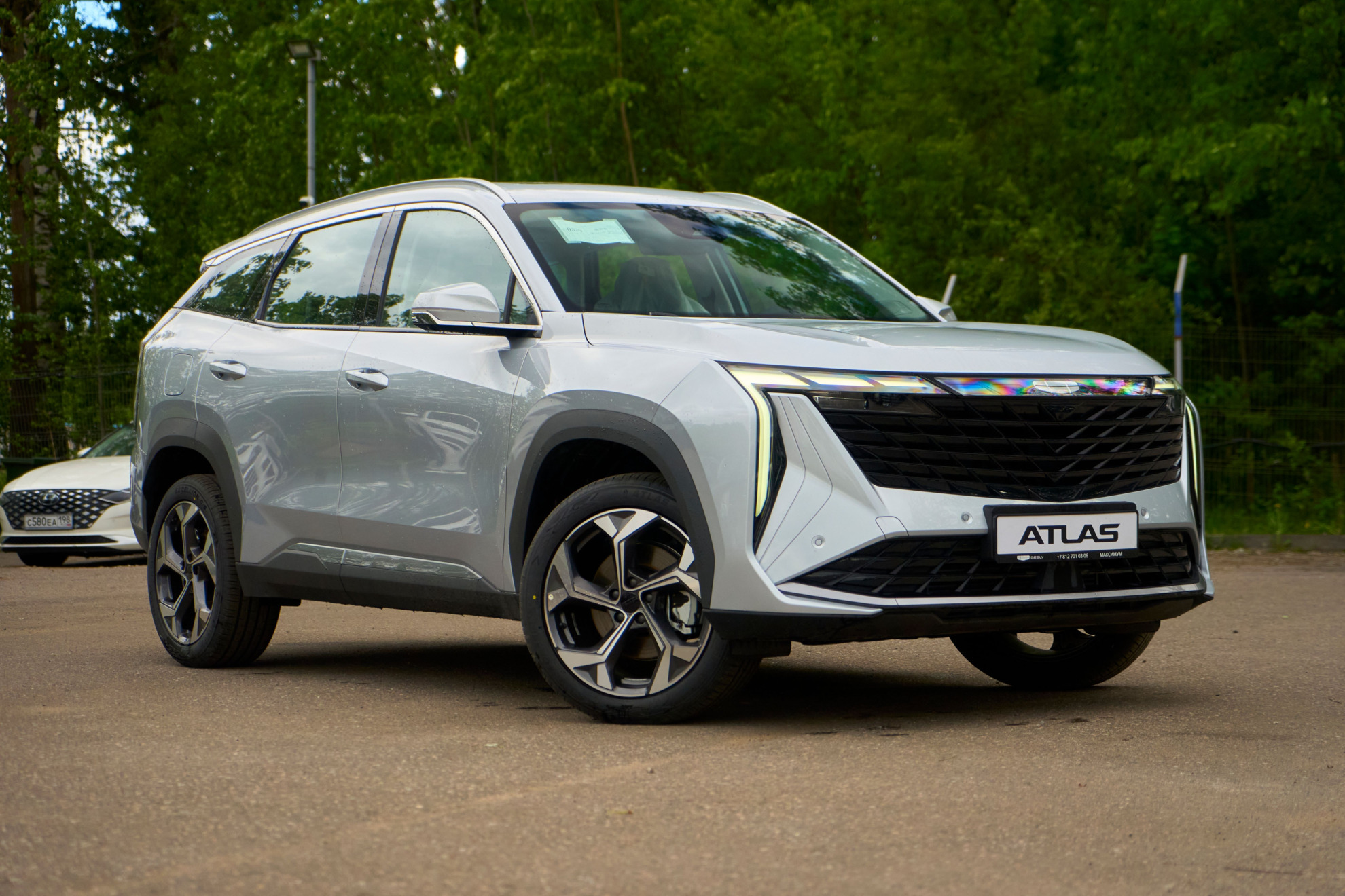 Geely Atlas II, Orion Silver / Серебристый металлик, 2658990 рублей, вид 3
