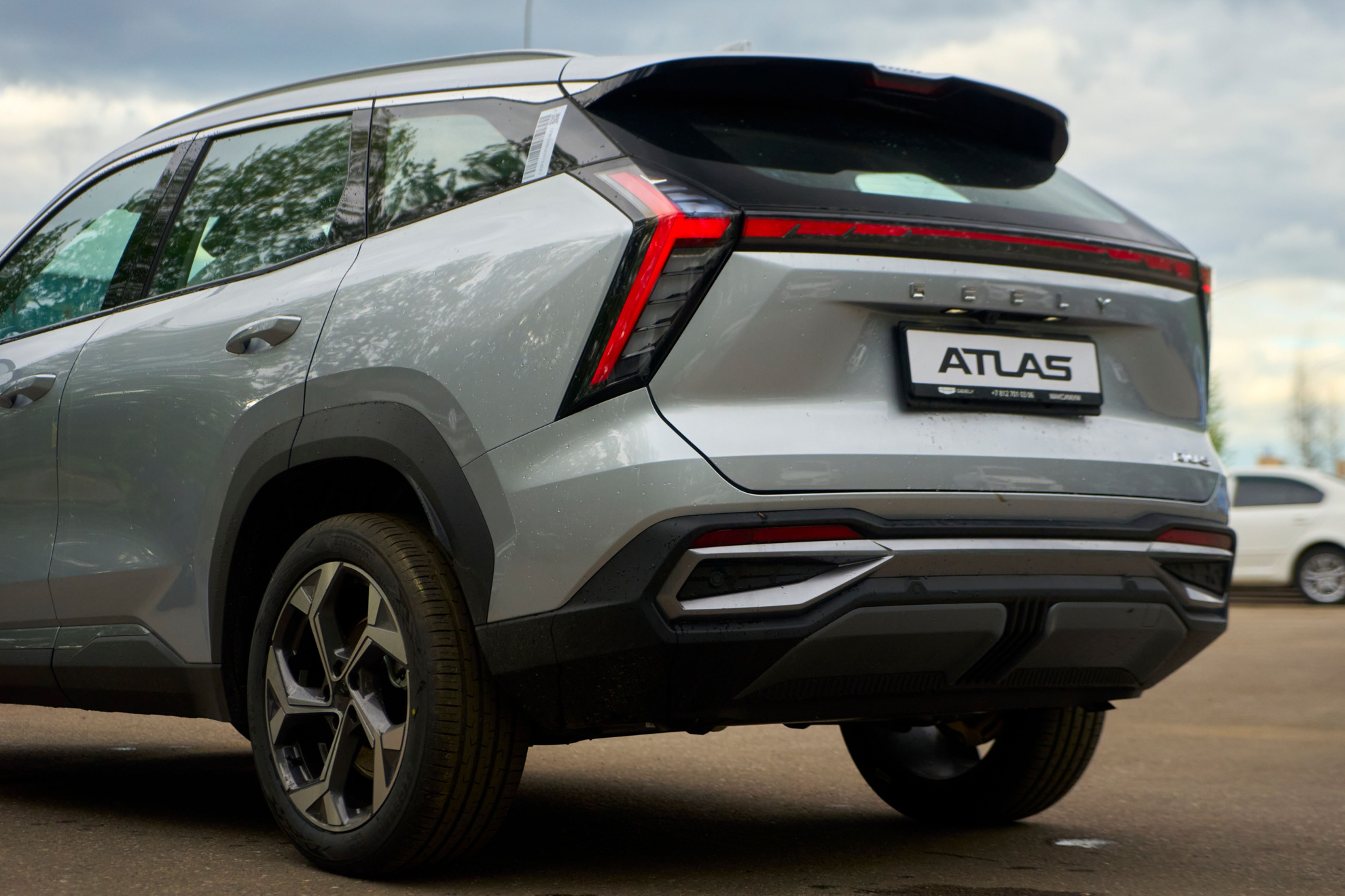 Geely Atlas II, Orion Silver / Серебристый металлик, 2658990 рублей, вид 10